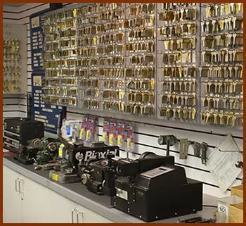 Locksmith Key Shop Bridgeport, CT 203-433-3667 - 47-3